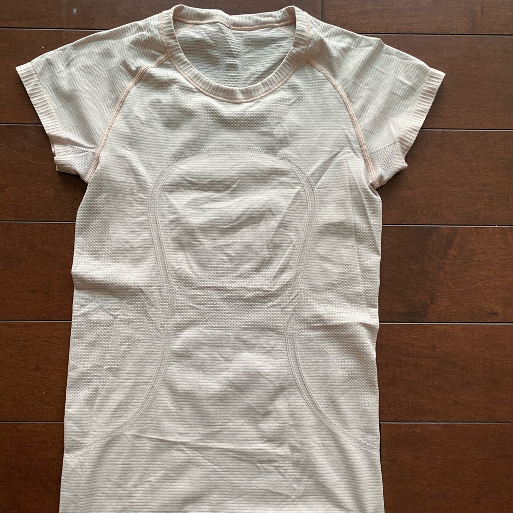 Lululemon Swiftly Tech Shirt